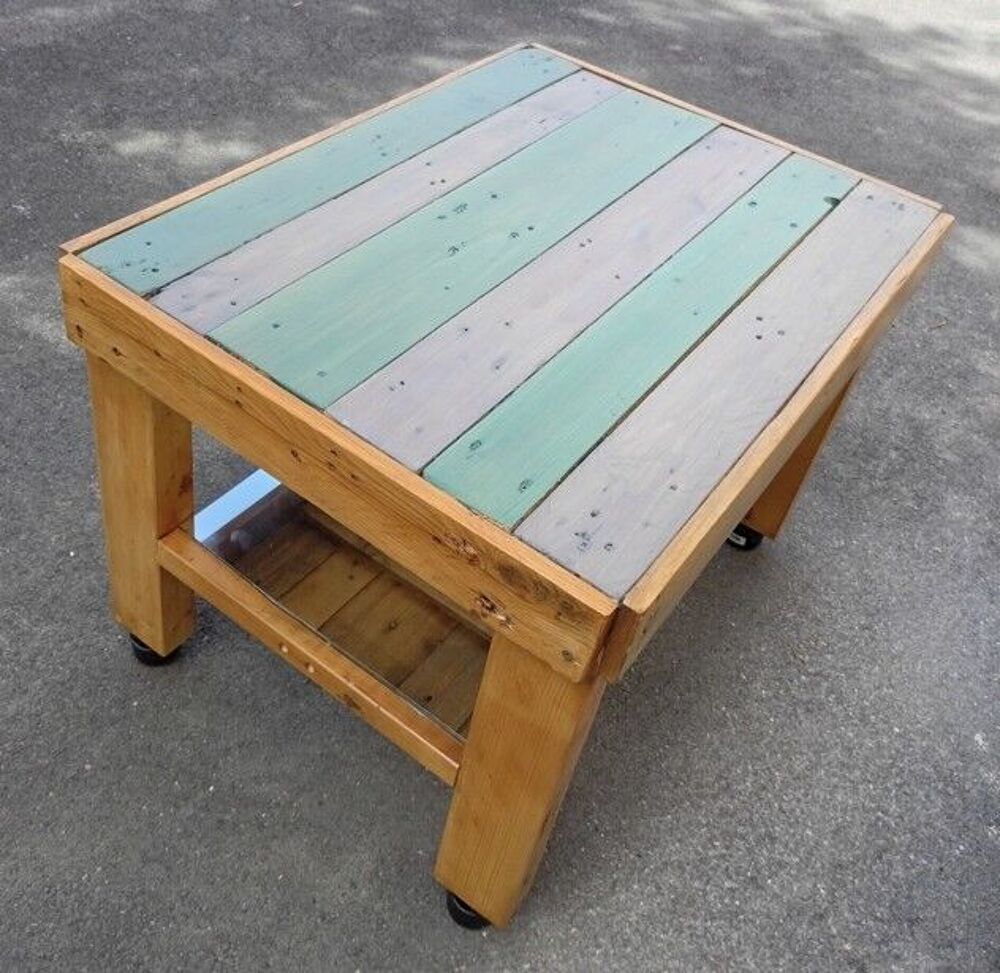 Table basse en bois pour salon de jardin Meubles