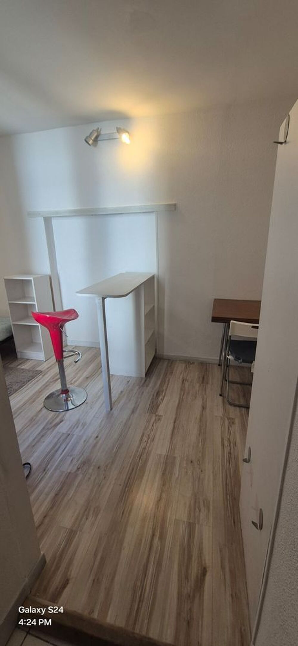 Location Appartement Studio Reims centre  rue Gambetta avec meubles Reims