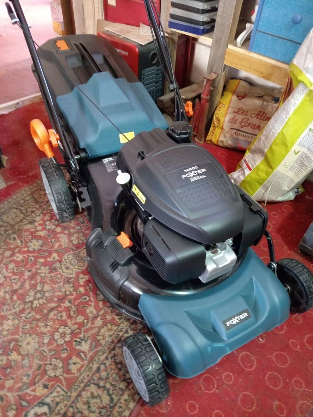 tondeuse tract&eacute;e FOXTER XSZ 51L-SD Jardin