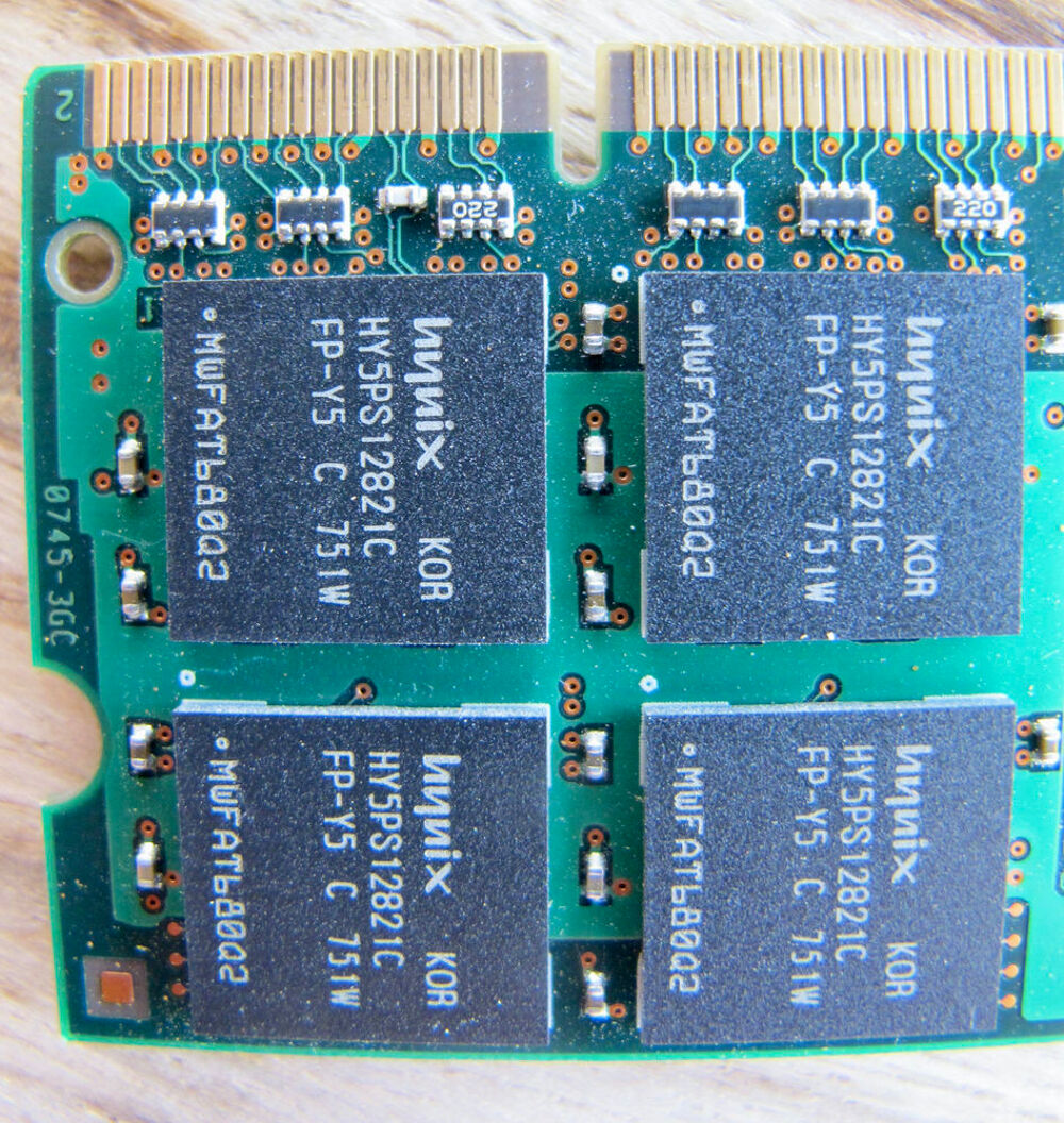 Barette m&eacute;moire 1GB DDR2 Matériel informatique
