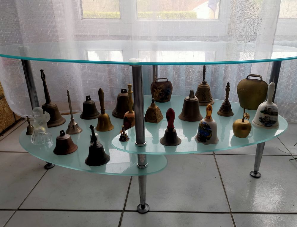 22 CLOCHES DE COLLECTION Décoration