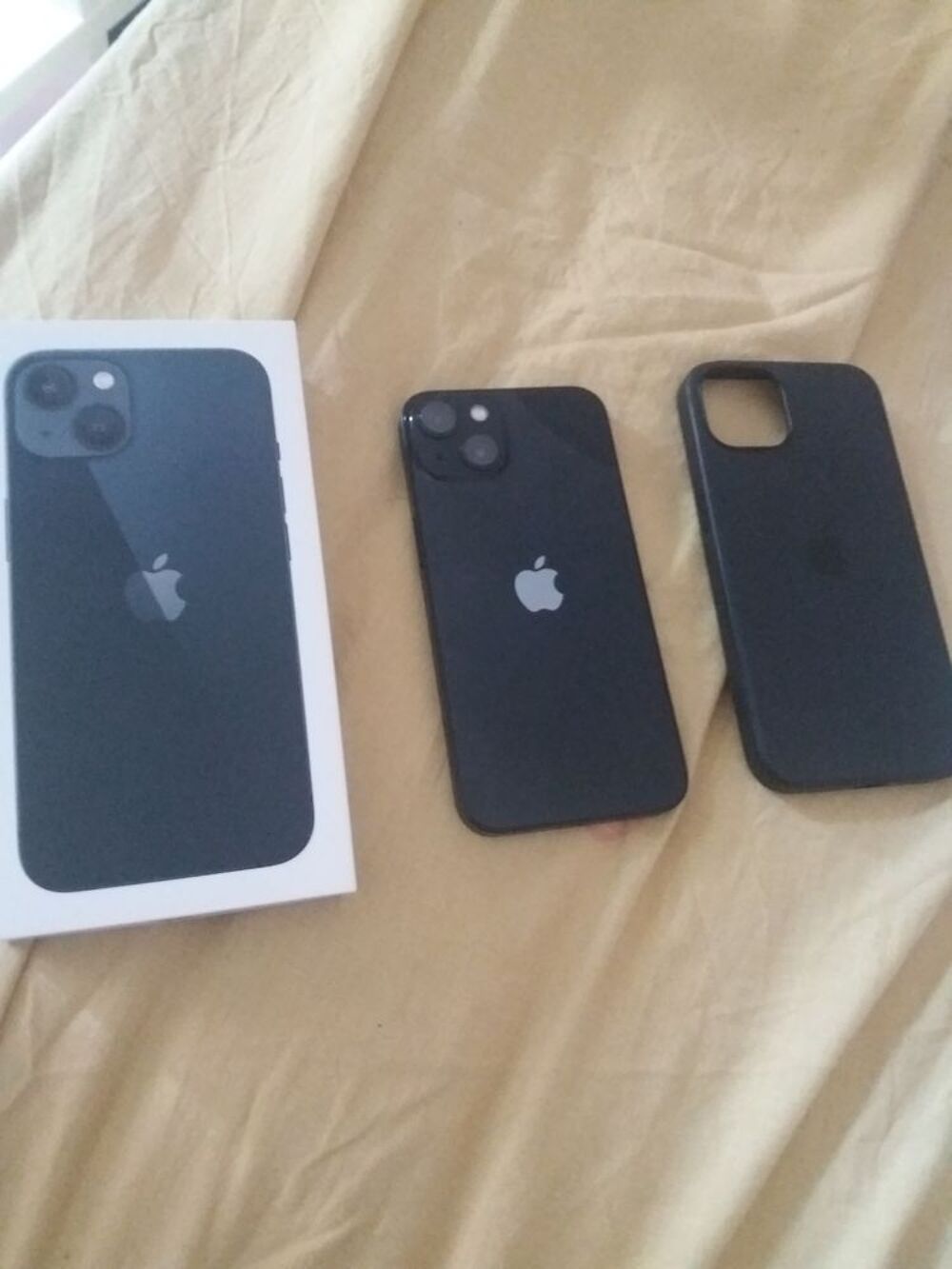 iPhone 13 256gb Téléphones et tablettes