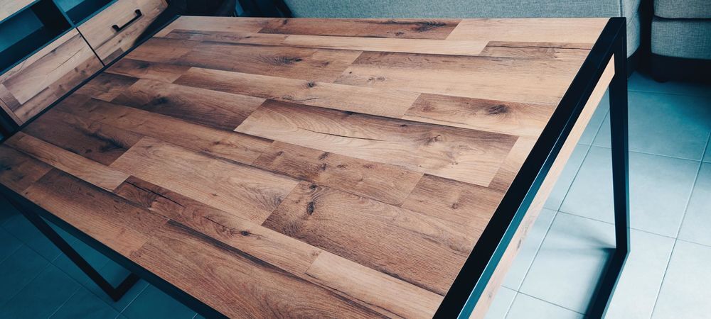 &Agrave; saisir Cause d&eacute;m&eacute;nagement Table de salle &agrave; manger Meubles