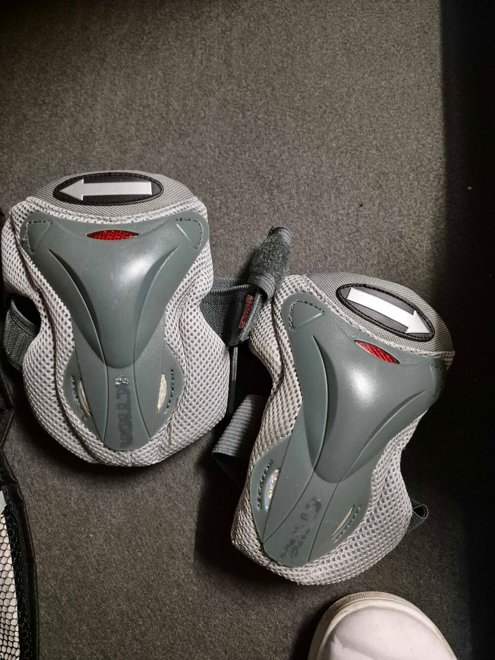 Lot d'&eacute;quipements de protection roller - Taille M - Excellent &eacute;tat Sports