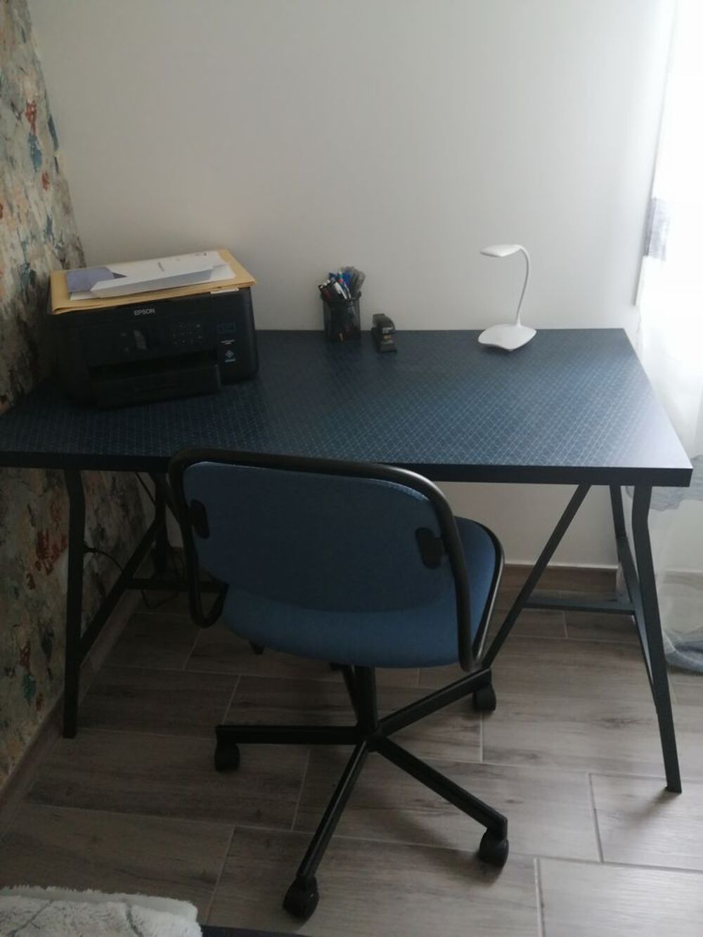 bureau et chaise Meubles