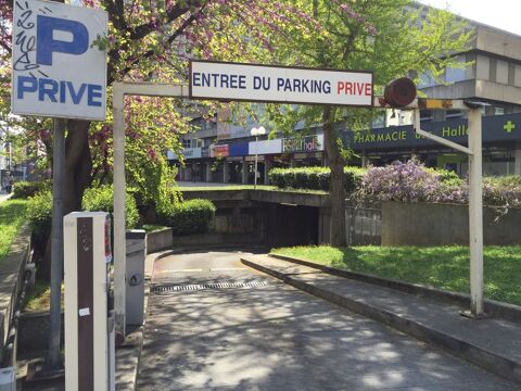  Parking / Garage � louer 12 m�