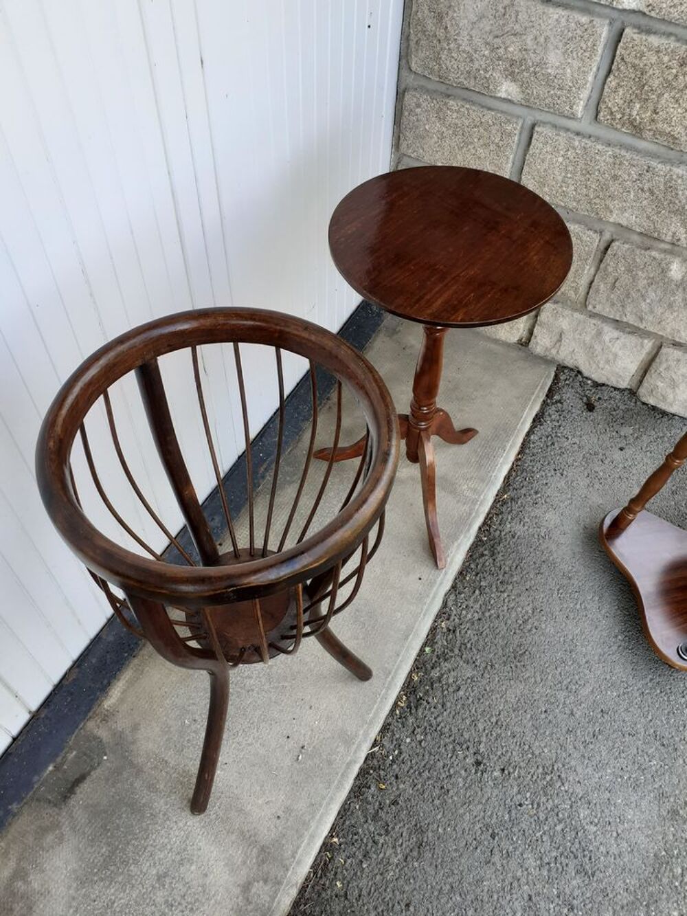 panier &agrave; couture ancien et gu&eacute;ridon
sellette offerte Décoration