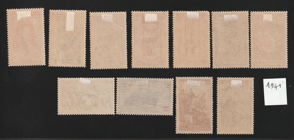 Timbres Neufs avec Charni&egrave;re papier Ann&eacute;es 40 