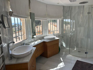  Villa � vendre 6 pi�ces 295 m�