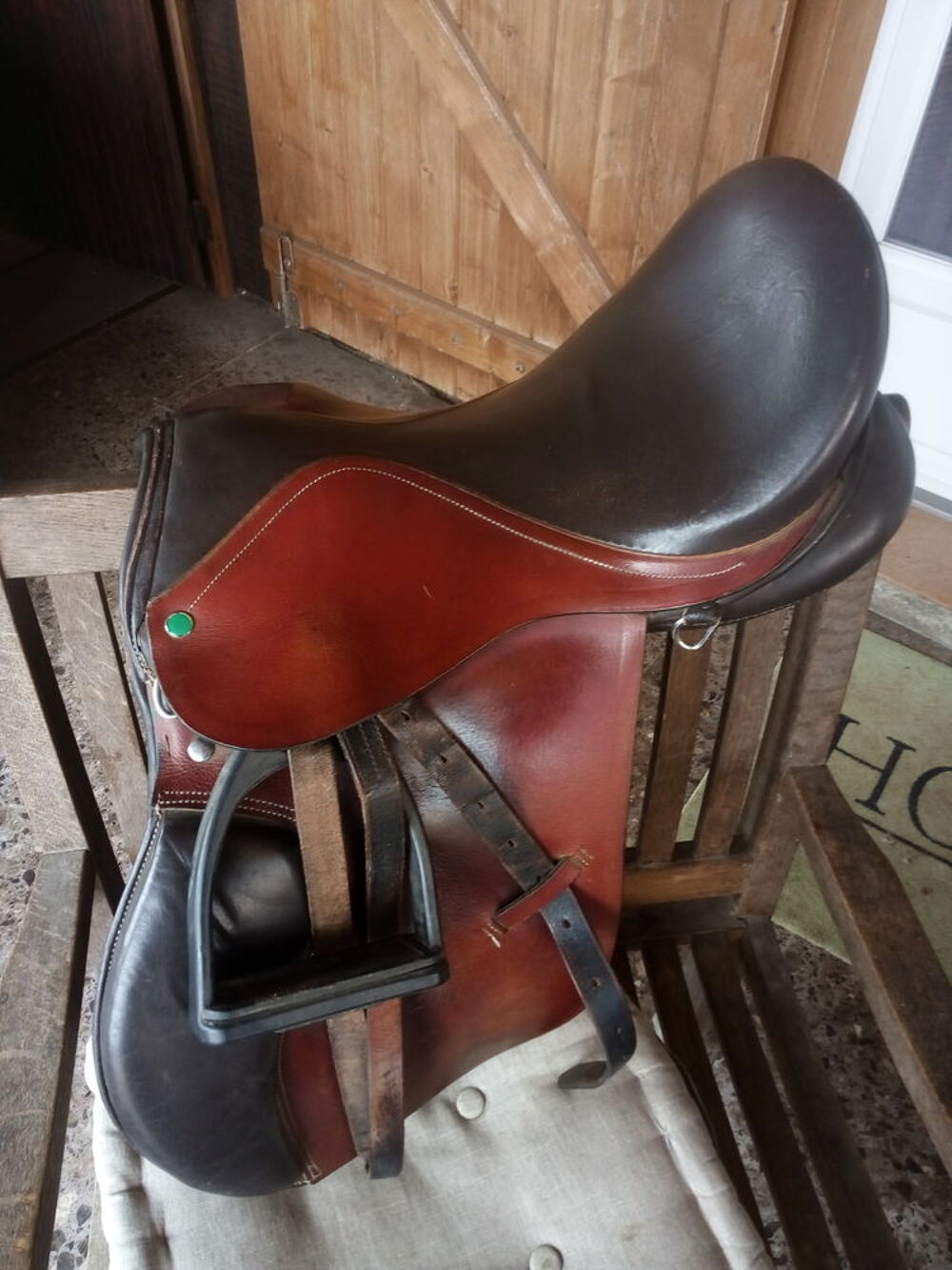 Selle &eacute;quitation Spanaldi mixte 17,5 pouces Sports