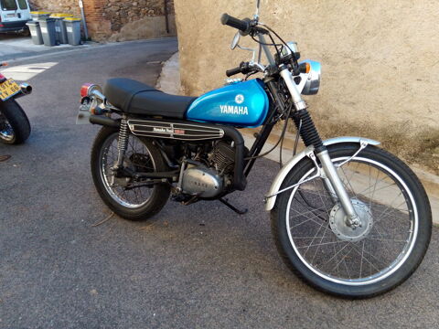 Moto YAMAHA 1976 occasion Fourques 66300