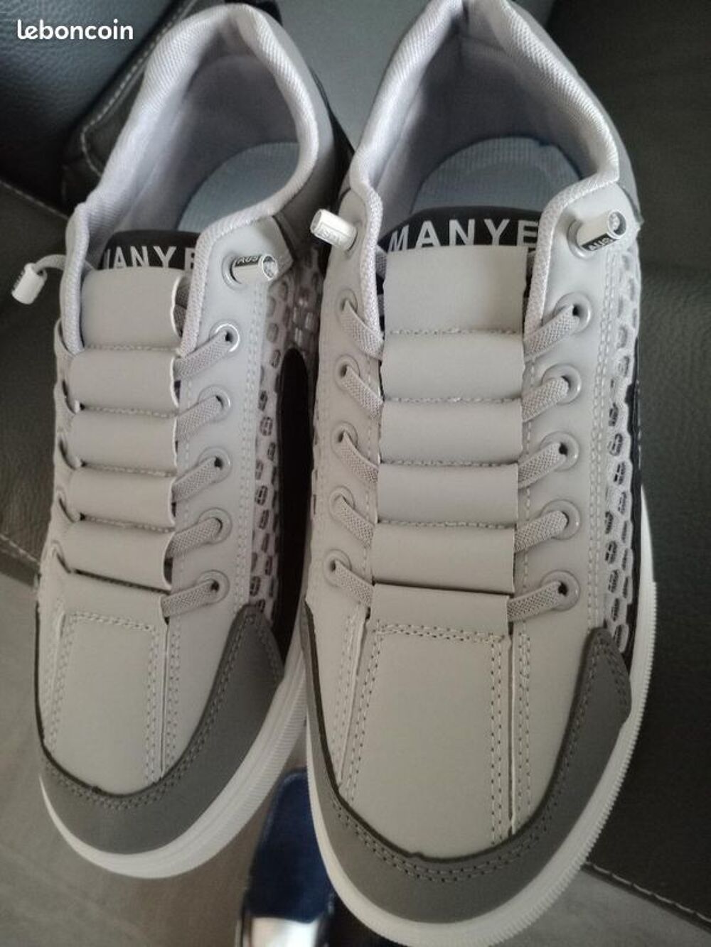 Chaussure Neuve taille 41 Chaussures