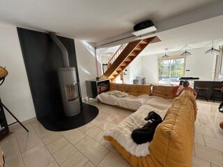  Maison � vendre 7 pi�ces 245 m�