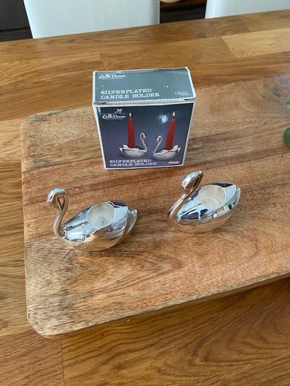 2 Bougeoirs cygne en plaqu&eacute; argent D�coration