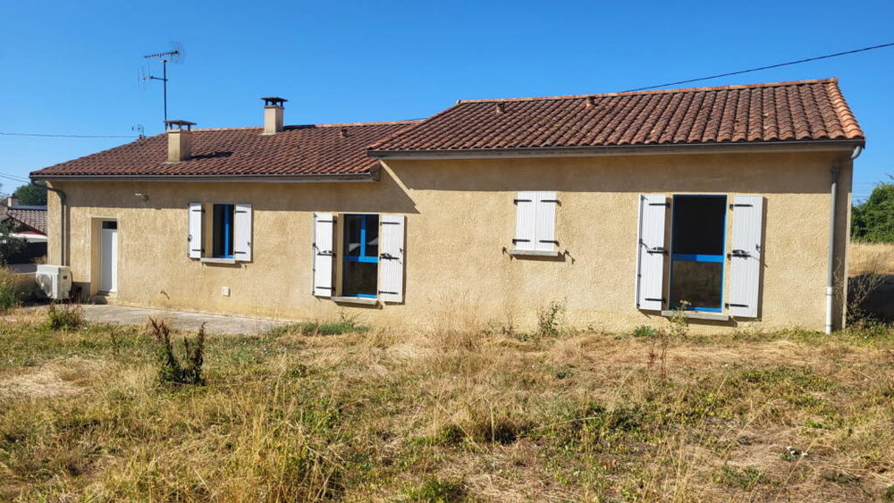 Maison 5 pièces 101 m² · à Champdeniers-Saint-Denis · 101 m² · 190 000 €