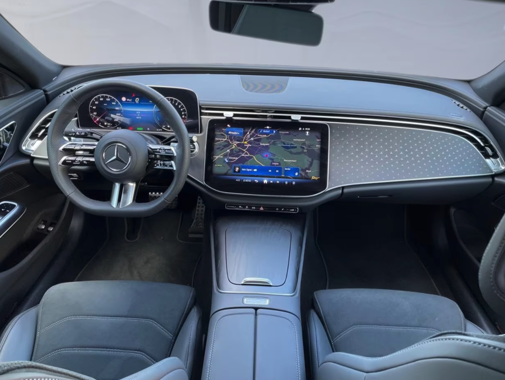 Classe E Break 300 e Hybrid EQ 9G-Tronic AMG Line (11 CV) 2024 occasion 59000 Lille