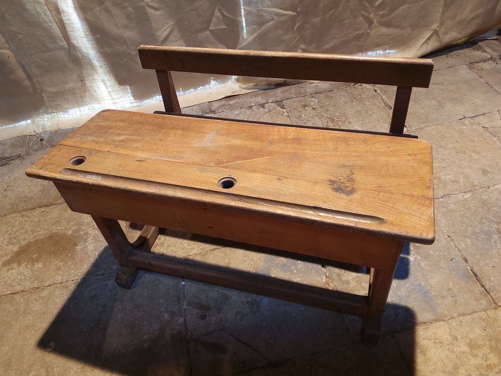 Bureau d'&eacute;cole ancien Mobilier enfants