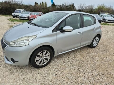 Peugeot 208 1.2 VTi 82ch BVM5 Active 2012 occasion Vedène 84270
