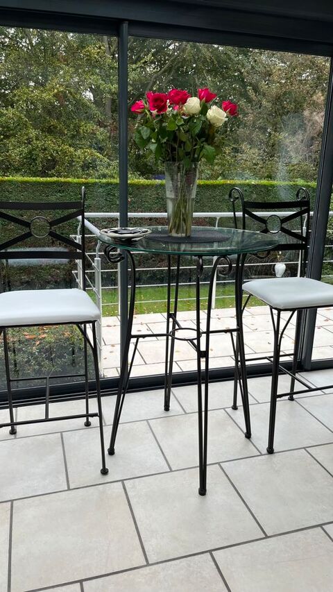 Table en verre haute  avec 2 chaises 90 F�camp (76)