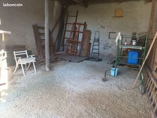  Remise / Grange à vendre 2 pièces 70 m²