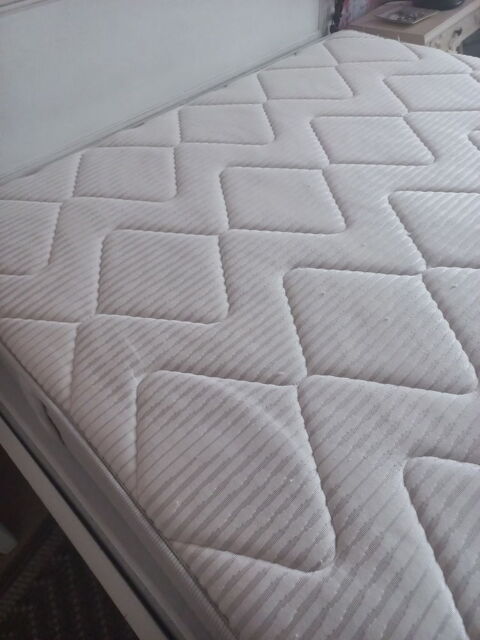 Matelas EPEDA 140x190  Avignon (84)