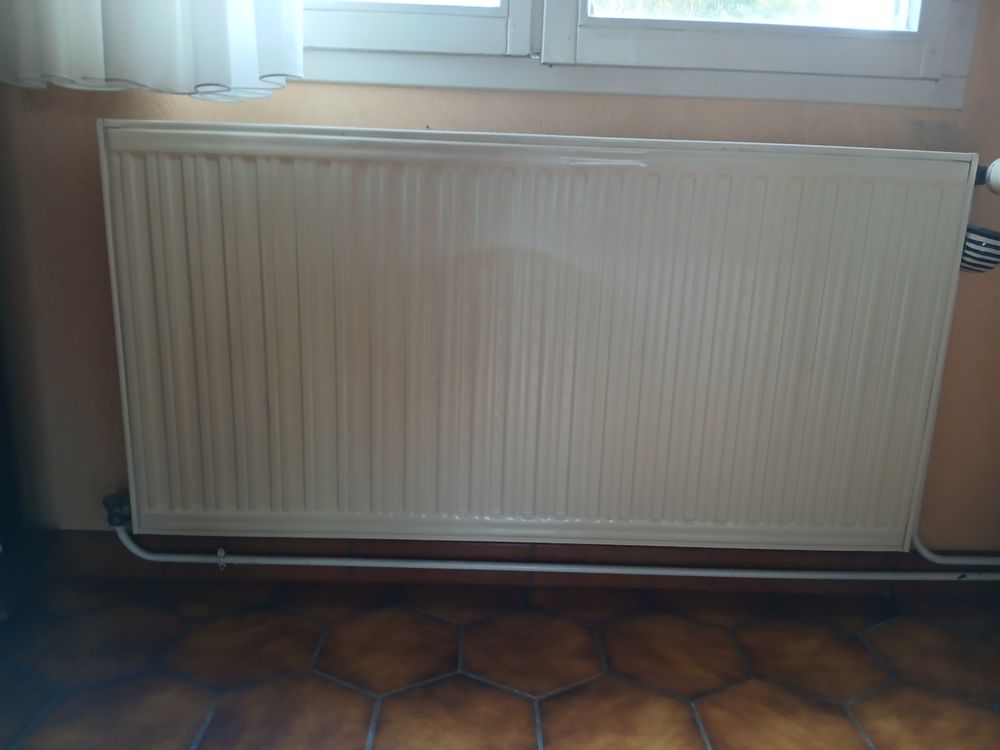 Radiateurs &agrave; eau chauffage central diff&eacute;rents mod&egrave;les Electrom�nager