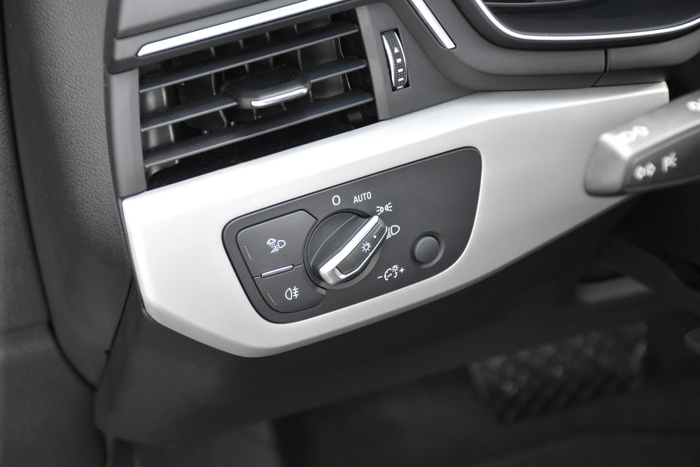 A4 Avant 30 TDI 136 S tronic 7 Design 2021 occasion 56300 Pontivy