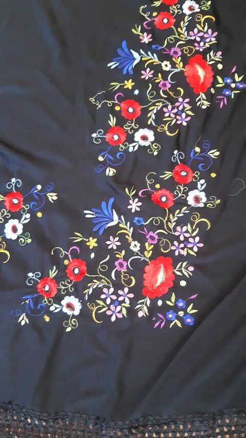 ch�le espagnol Manton 25 Brignais (69)