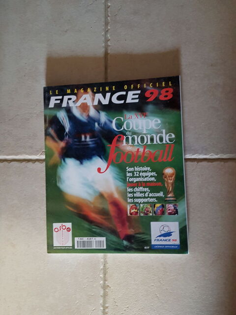 magazine officiel coupe du monde de football 1998 neuf
0 Les Portes-en-R� (17)