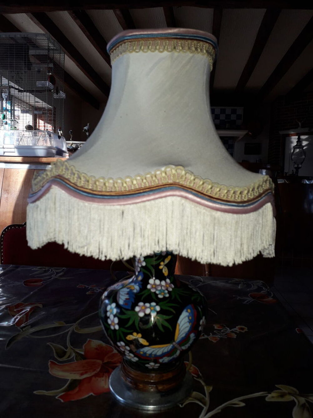  lampe avec un abat jour Décoration