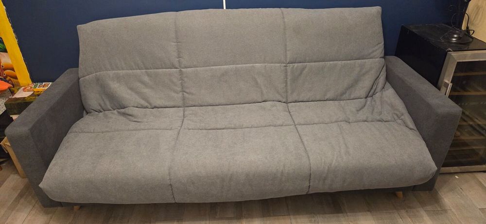 clic clac tr&egrave;s peu servi encore sous garantie Meubles
