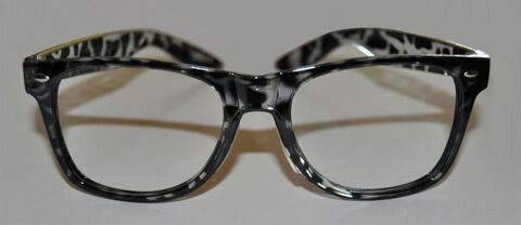 Lunettes monture femme homme gris noir transparent 10 Orlans (45)