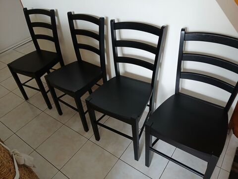 Chaise de cuisine 75 Bouvigny-Boyeffles (62)