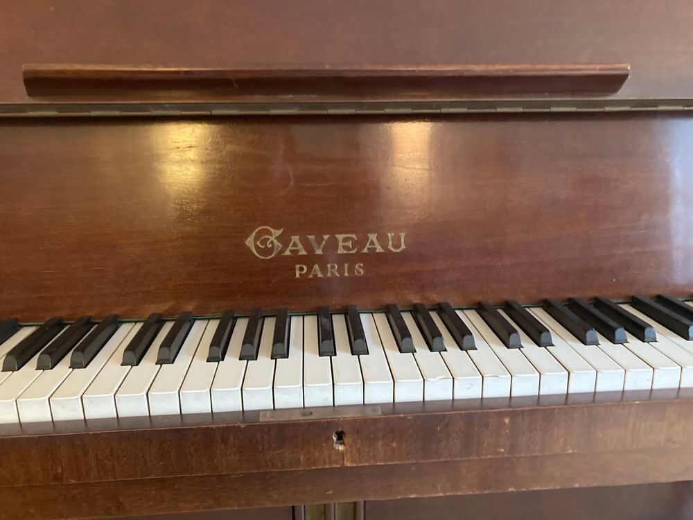 piano droit Gaveau Instruments de musique