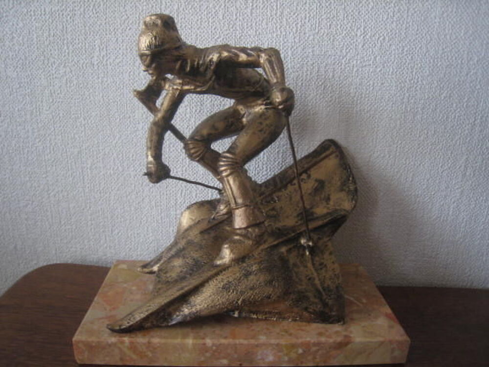 TROPH&Eacute;E SKI piste - descente - slalom - fond -TBE
Sports