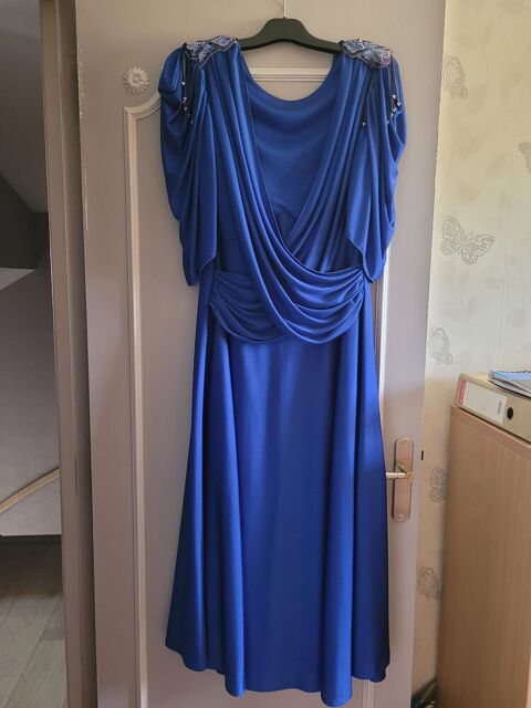 Robe de cocktail vintage - Taille 42/44 120 La Chapelle-d'Armentières (59)