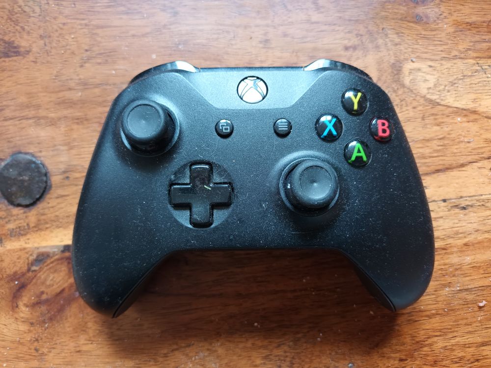 XBox One S Consoles et jeux vidéos