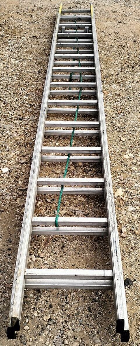 Echelle coulissante  corde 2x14 chelons  280 Saint-Jean-de-Fos (34)