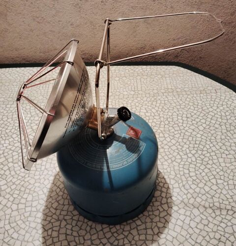 chauffage nomade gaz  avec 1r�servoir de camping R907 (vide) 45 Pontoise (95)