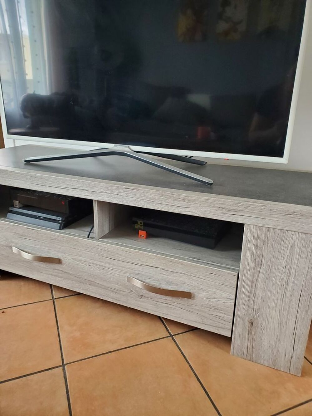 Meuble TV excellent &eacute;tat Meubles
