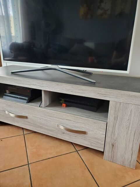 Meuble TV excellent tat 70 Guilherand-Granges (07)