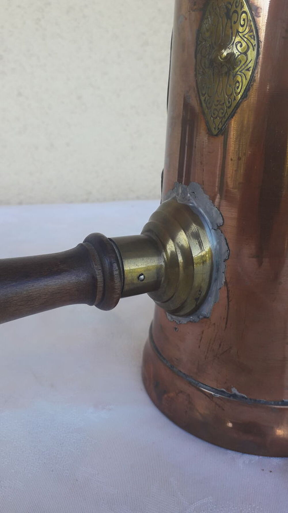 Cafeti&egrave;re chocolati&egrave;re en cuivre
Décoration