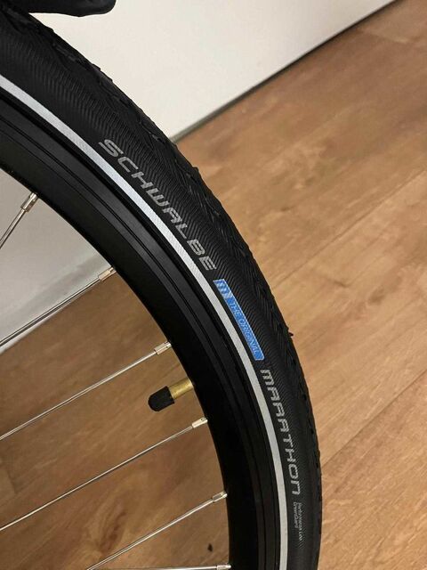 v�lo �lectrique 700 Asni�res-sur-Seine (92)