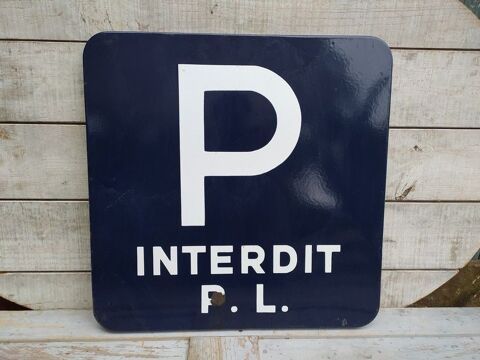 Panneau Signalisation Parking Interdit Poids-Lourds Vintage 90 Loches (37)