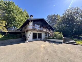  Maison à vendre 12 pièces 268 m²