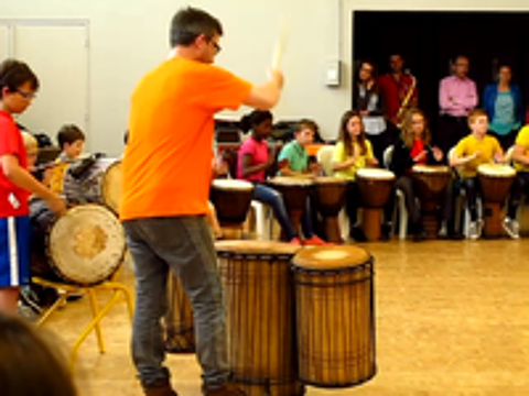   COURS DE DJEMBE ET DE BATTERIE A RENNES 