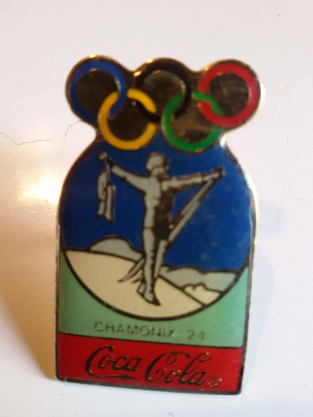 pin's cocacola des jeux olympiques de CHAMONIX 1924 TBE 