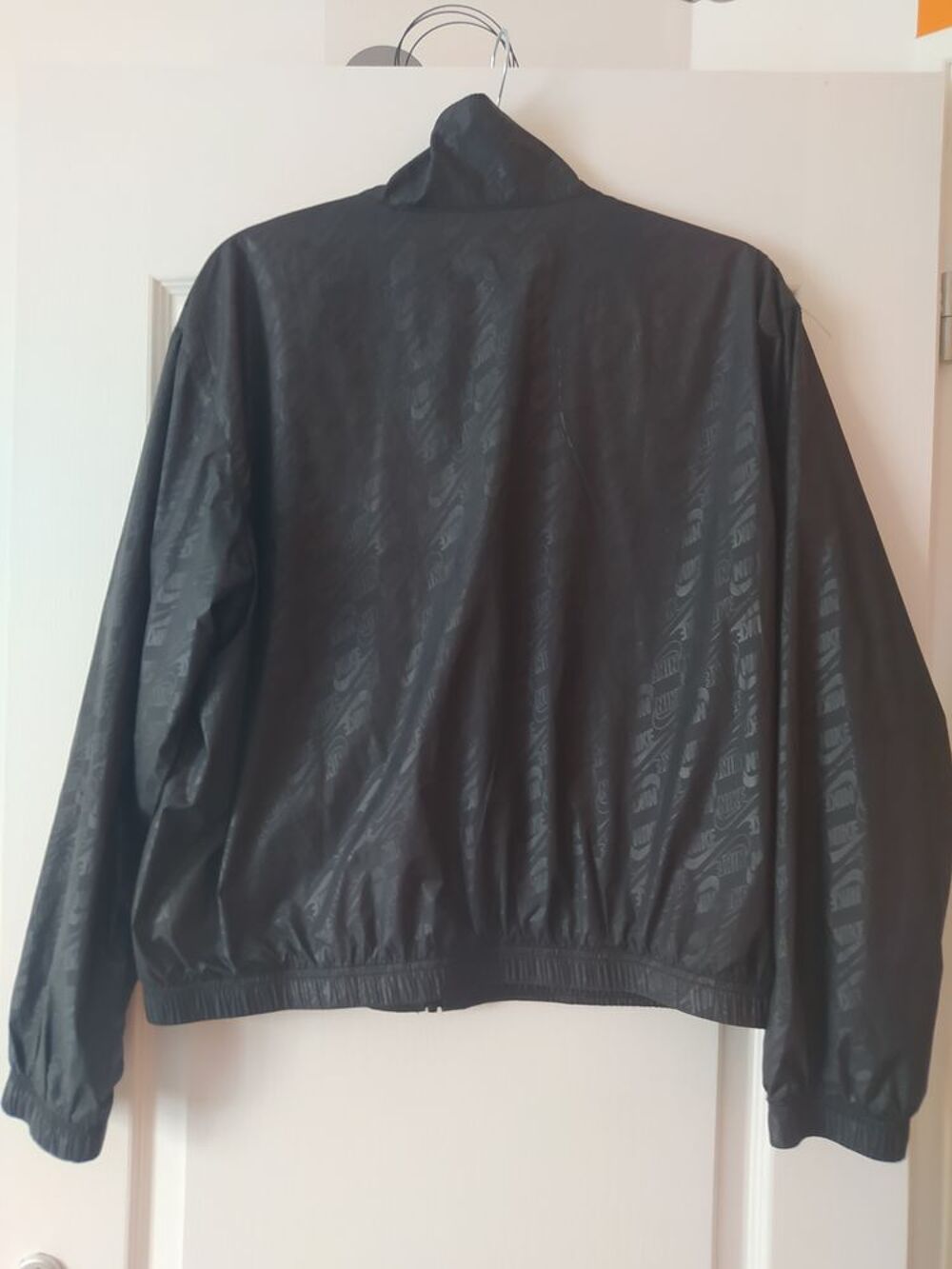 coupe vent nike Vêtements