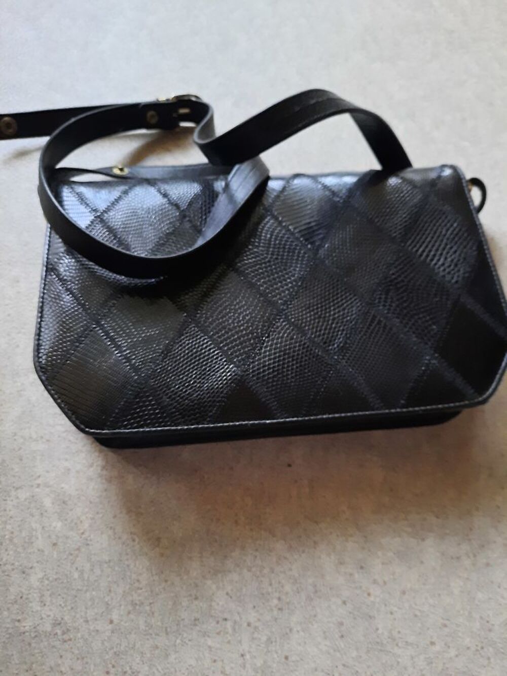 sac &agrave; main en cuir neuf Maroquinerie