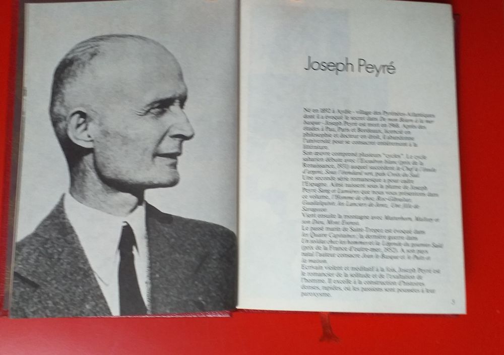 Joseph PEYRE : sang et lumieres - Collection Biblioth&egrave;que du temps pr&eacute;sent Livres et BD